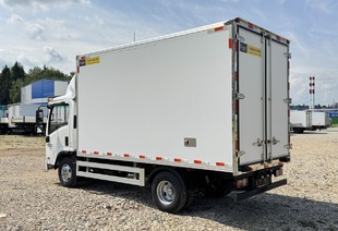 ISUZU KV100 (МРМ 3,5т) ИЗОТЕРМИЧЕСКИЙ ФУРГОН 4,2м С/П 50мм